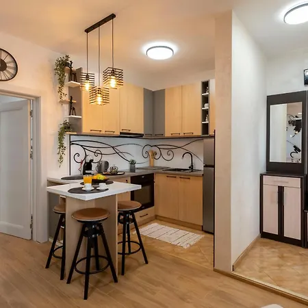 Daire 1-bedroom Near Airport