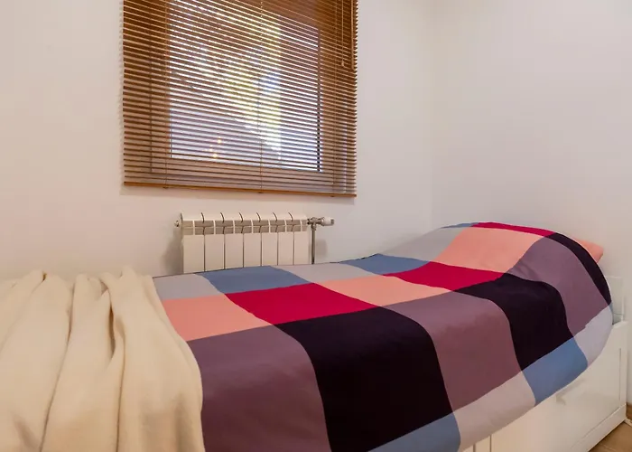 شقة 1-bedroom Near Airport *